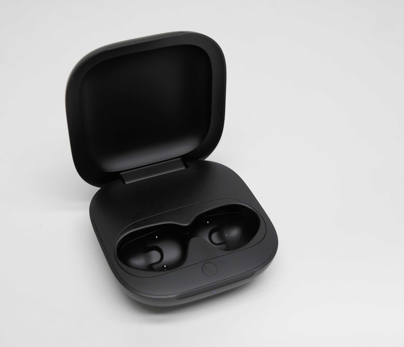 Genuine Beats by Dr. Dre Fit Pro Charging Case Replacement MK2F3LL/A Black