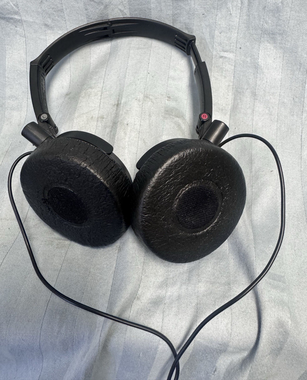 SONY MDR-NC7 Black Folding Noise Canceling On-Ear Headphones. 3.5mm. Tested