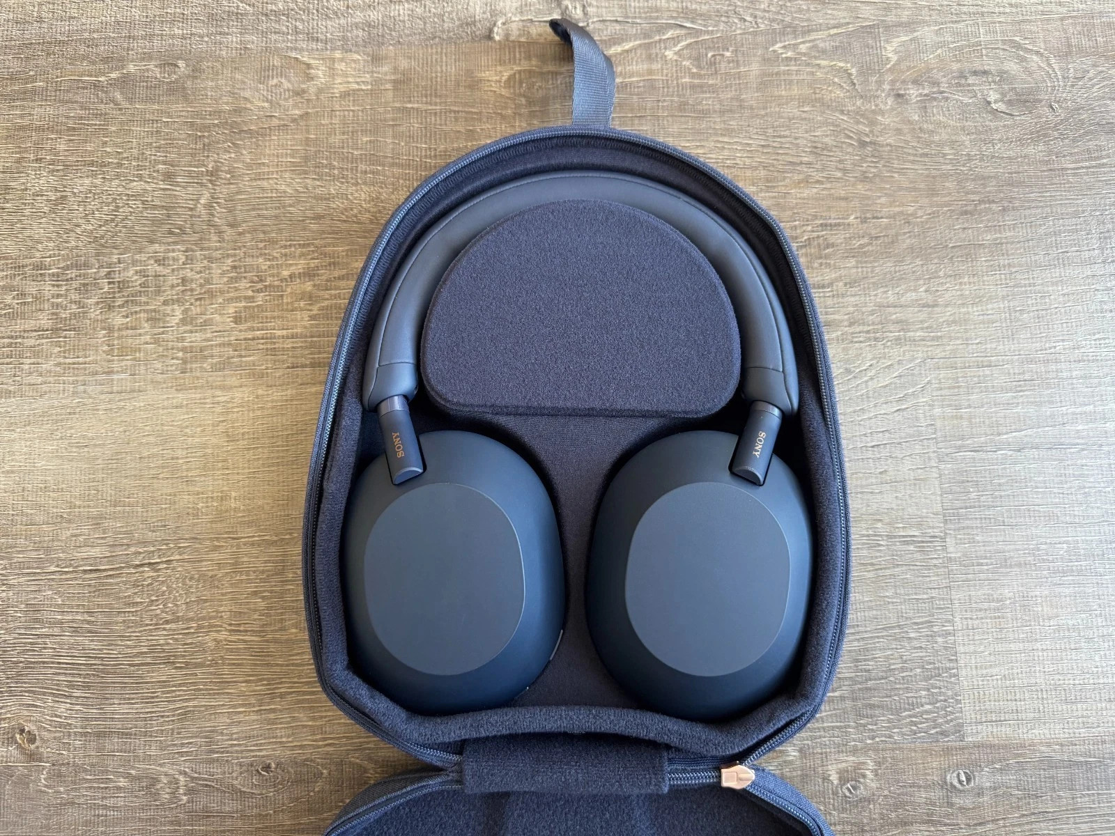 SONY WH-1000XM5 Wireless Noise Canceling Over Ear Headphones – BLUE /w CASE #OB