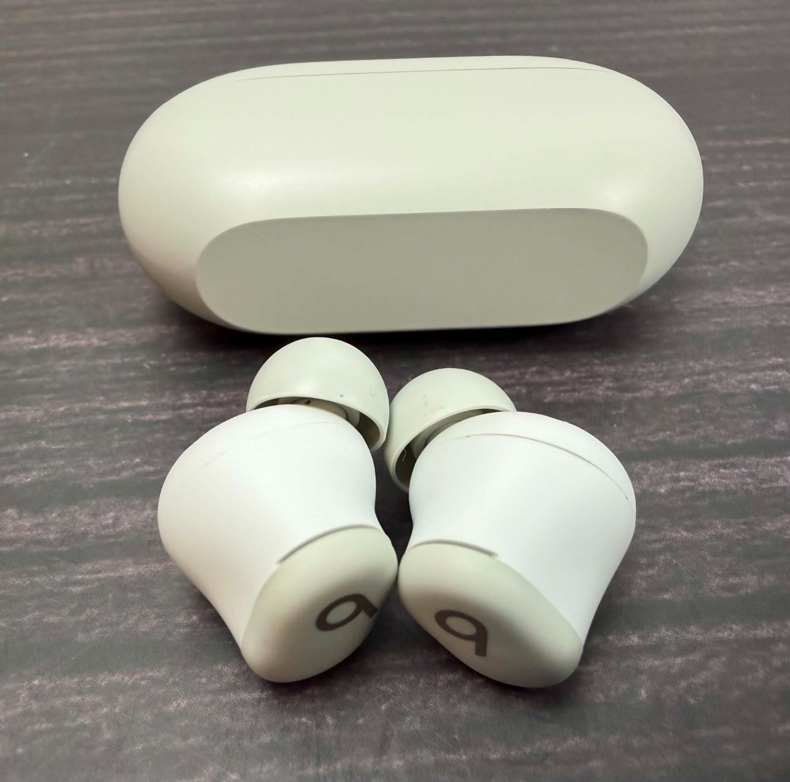 Beats Solo Buds True Wireless Bluetooth Earbuds – Storm Gray MUVY3LL/A