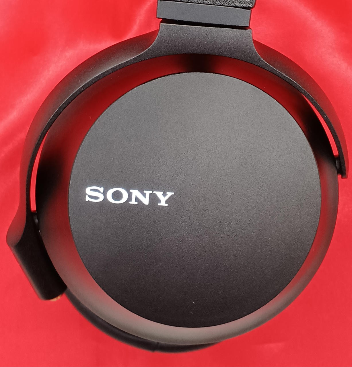 Sony MDR-Z7M2 Hi-Res Studio Headphones 70mm HD Driver Tested Japan TMB01 2.0