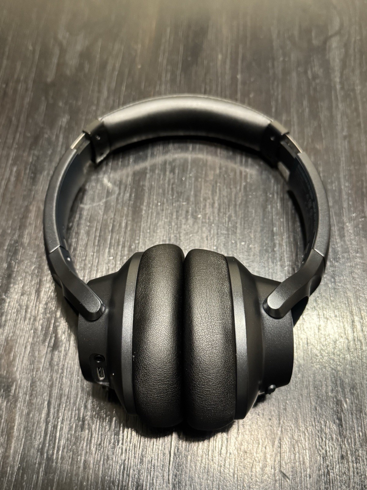Anker Soundcore Life Q20+/Q20i Over-Ear Headphones Noise Cancellation With Case