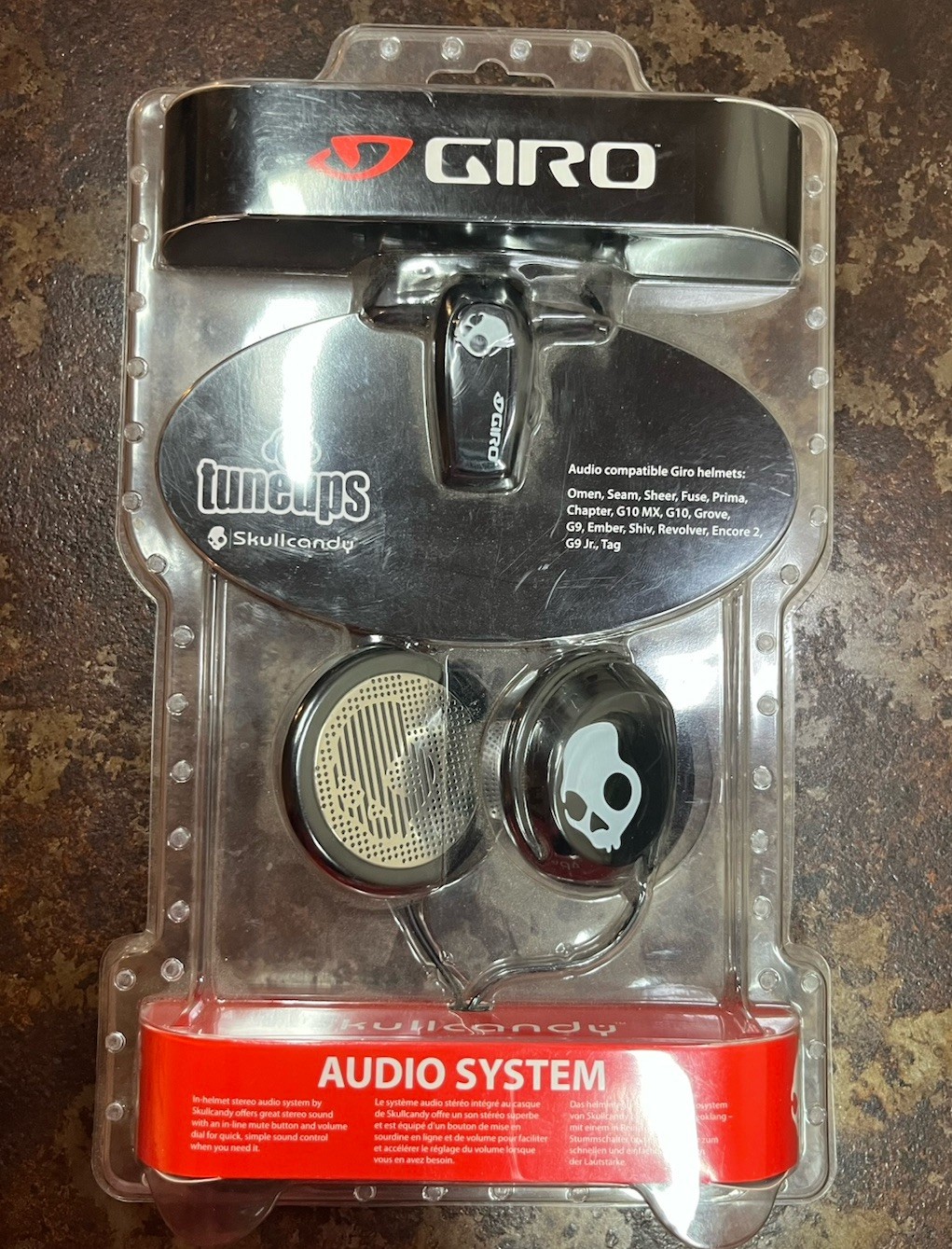NIP Giro Skullcandy Audio System Tuneups W/drops-in Speakers And Audio Cable