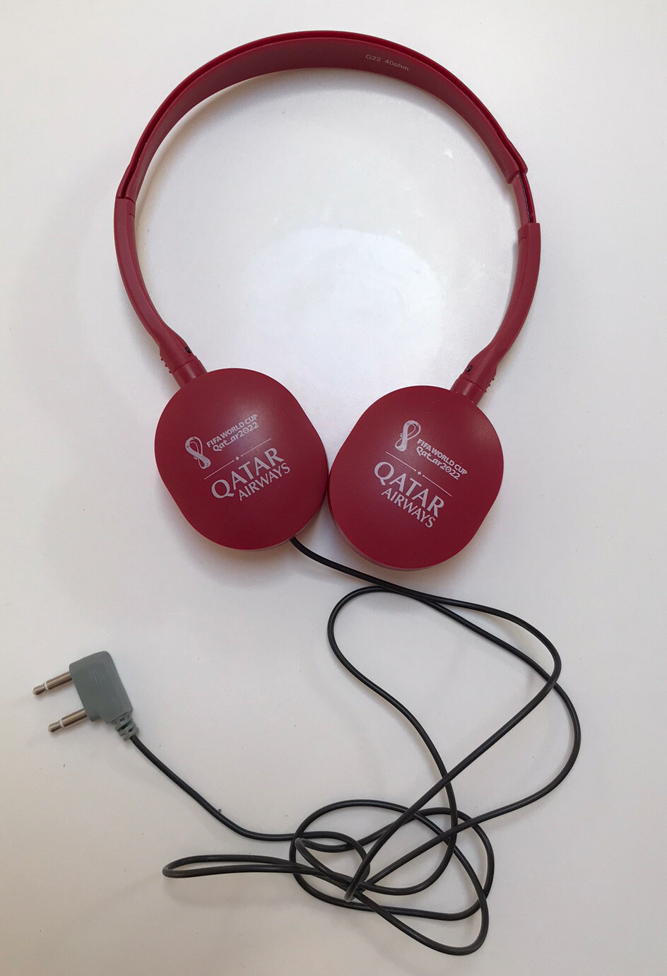 Qatar Airlines FIFA World Cup 2022 headphones earphones On Airplane Red NEW/RARE