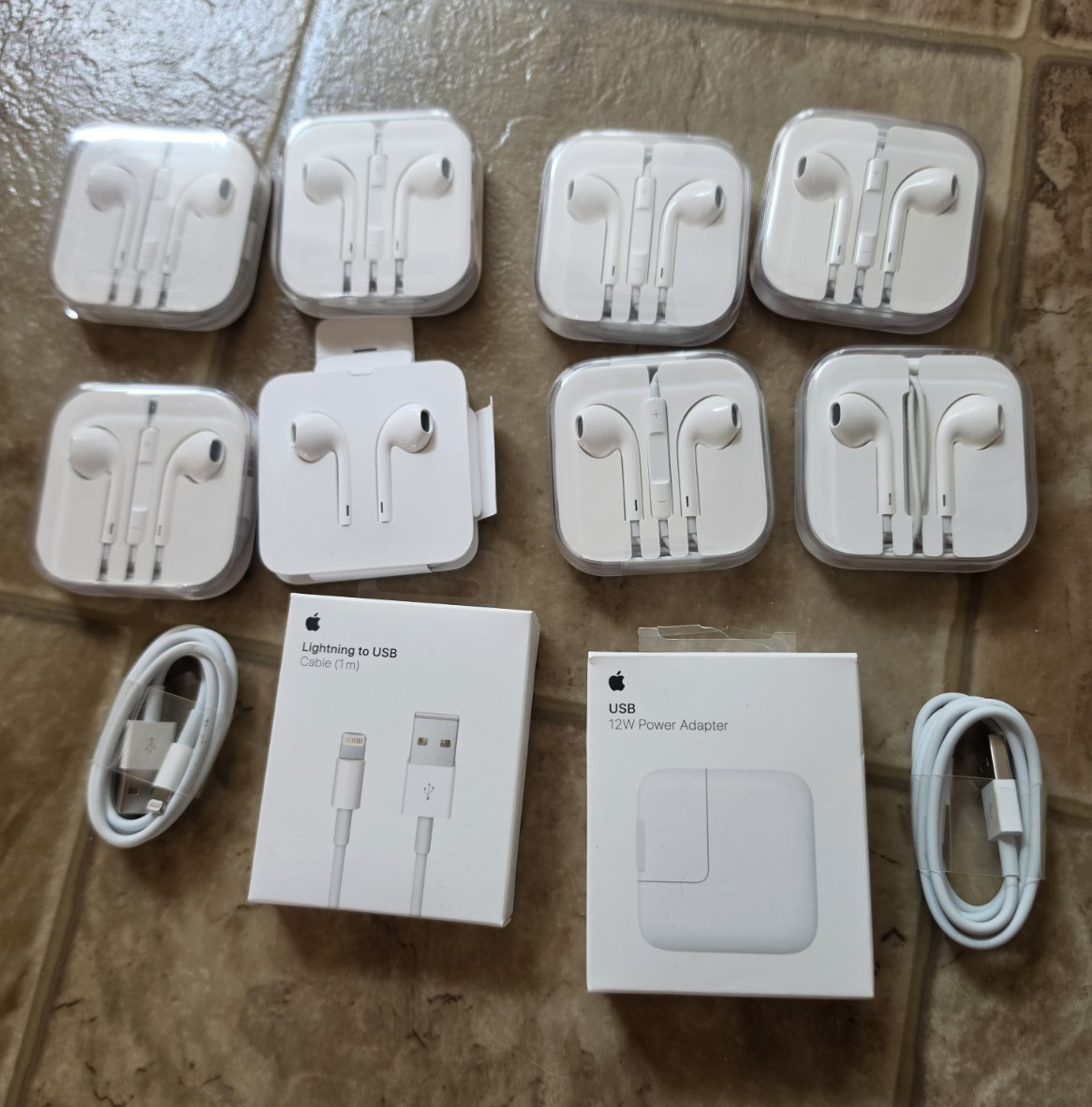Apple EarPods White Wired In-Ear Earbuds 3.5mm Jack 1m Cable – Unused