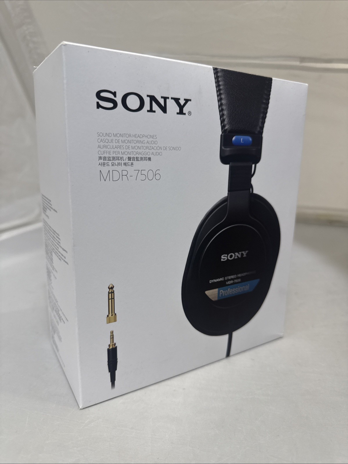 Sony MDR-7506 Sound Monitor Headphones (Black) New
