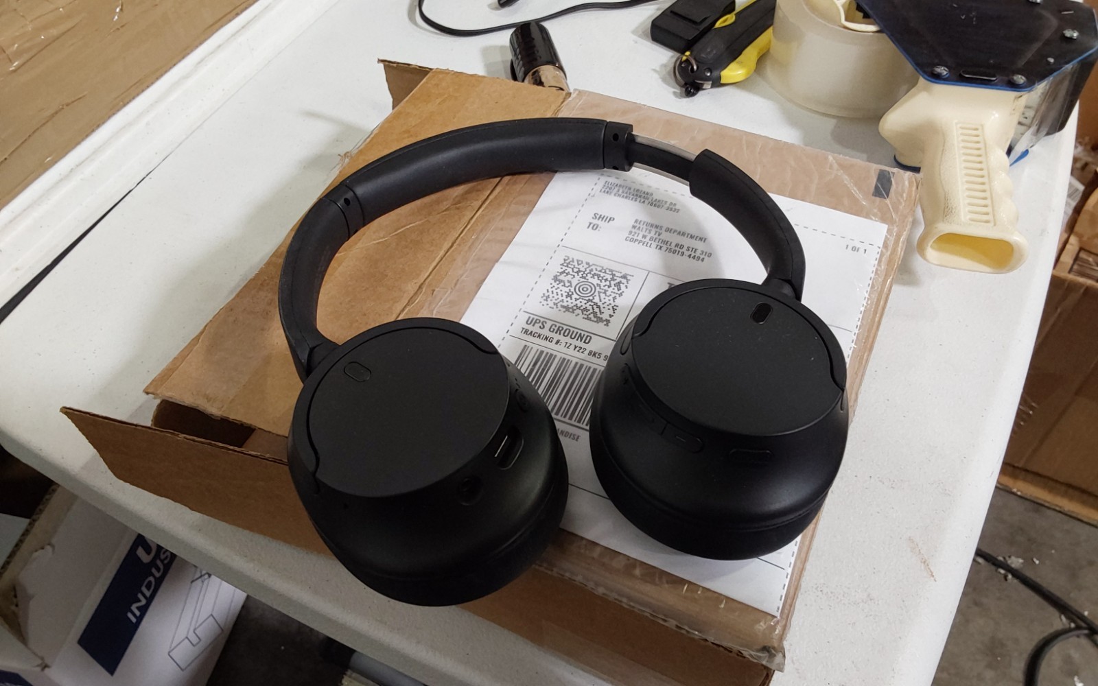 Sony WH-CH720N-BLACK Noise Canceling Headphones with Quick Charge
