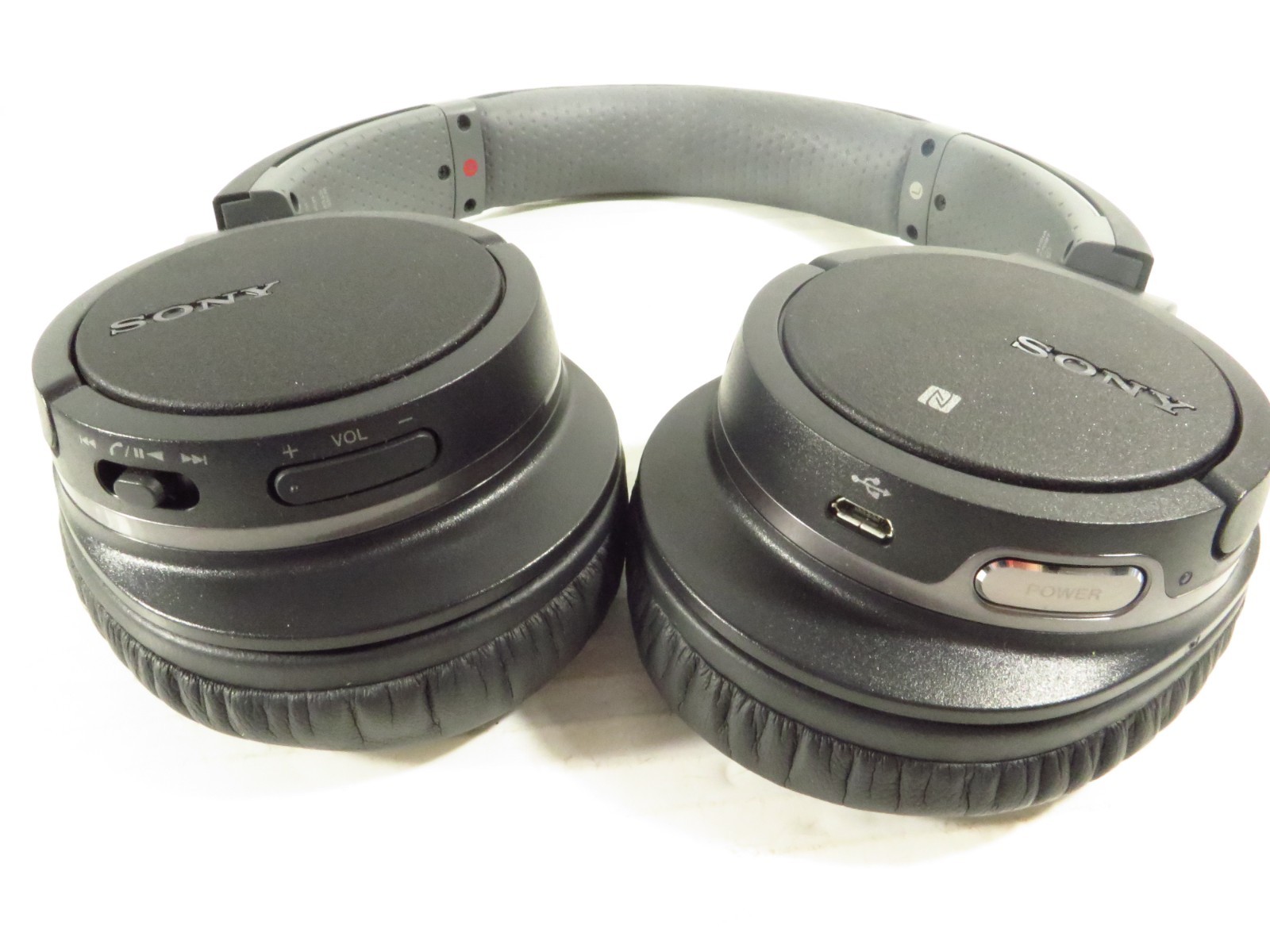 Sony MDR-ZX770BT Bluetooth Wireless Over Ear Headphones w/ Original Accessories