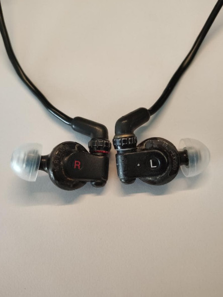 Sony MDR‑EX1000 In-Ear Monitor Headphones 16 mm Dynamic Driver Magnesium Housing