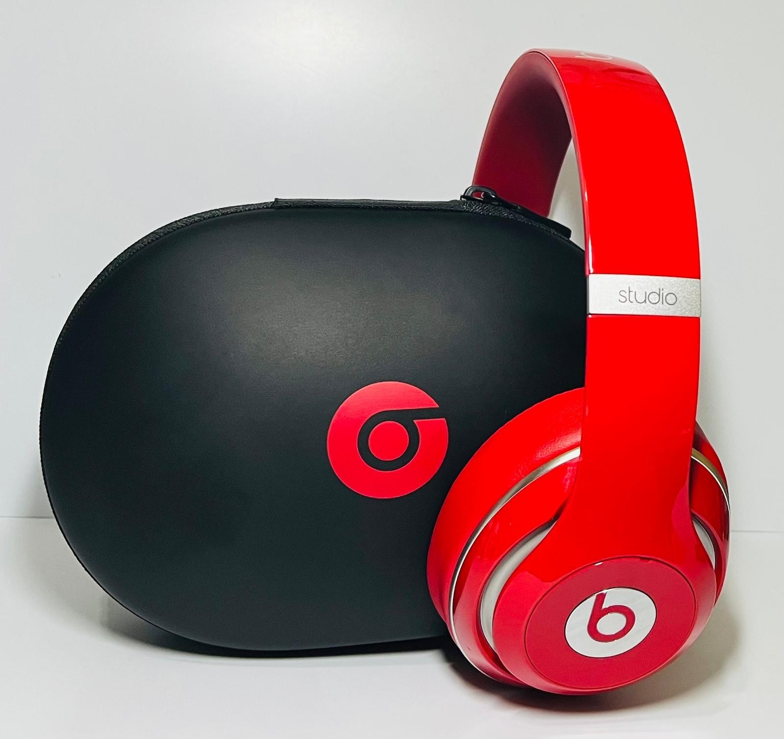 Beats by Dr. Dre Studio 2.0 Red ✅️Wired Headphones( NOT WIRELESS)