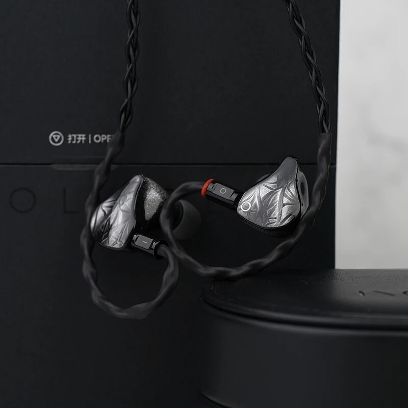 IOAUDIO VOLARE 1DD+4BA+4EST In-Ear Monitor Earphone with Multi-Plug Cable 4.4mm/