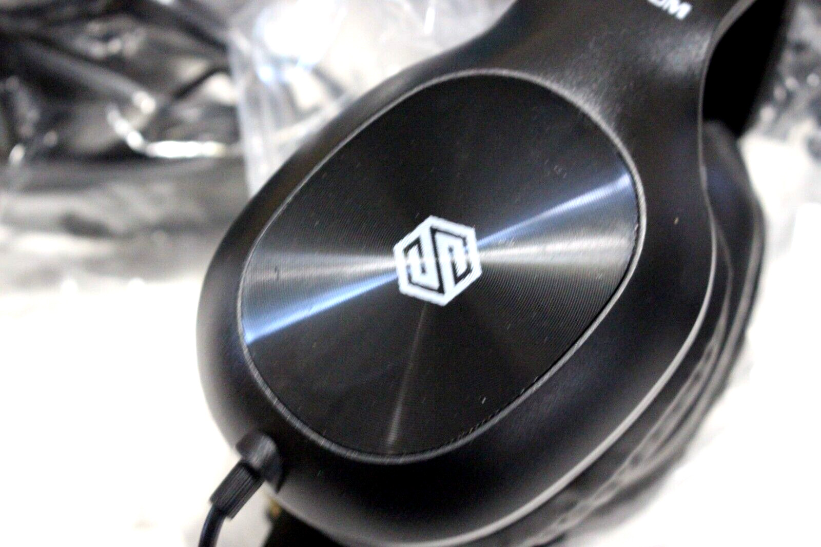 10-PACK SONITUM ON EAR LIGHTWEIGHT COMFORTBLE ADJUSTBLE HEADPHONES BLACK NO MIC