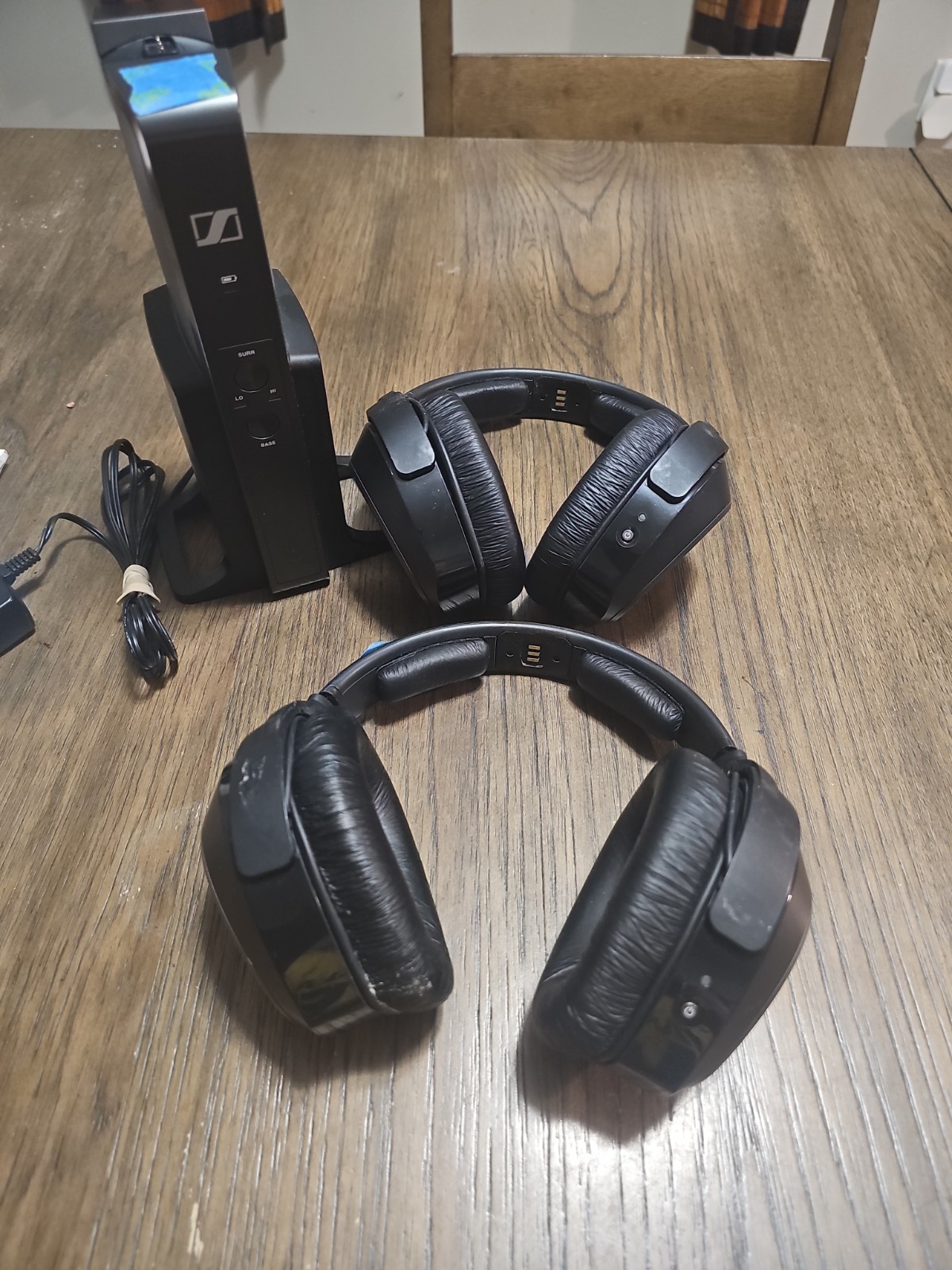 Sennheiser HDR 175 Wireless Headphone System (2 headphones + transmitter)