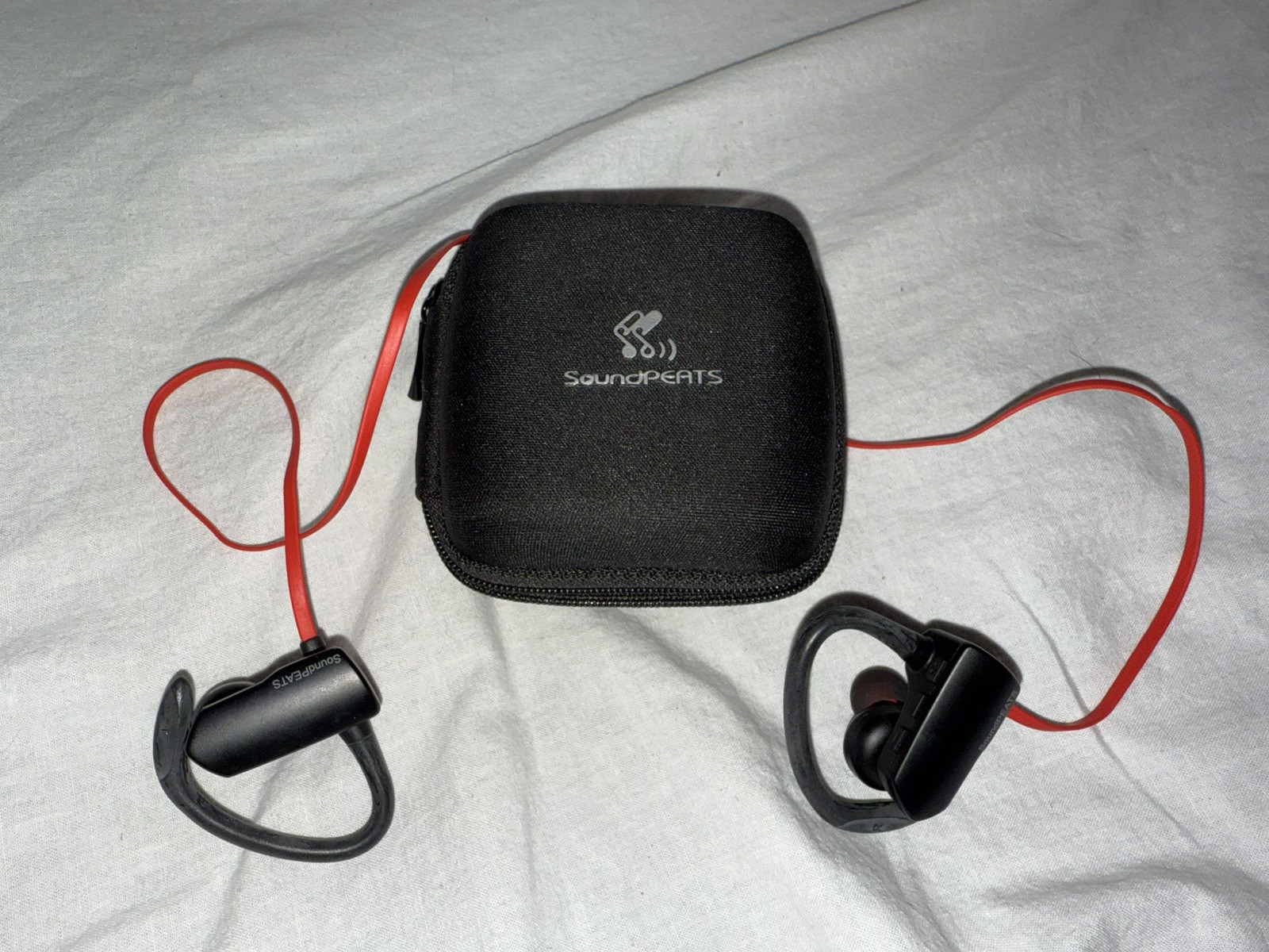 Soundpeats Q9A Wireless Earbuds With Case