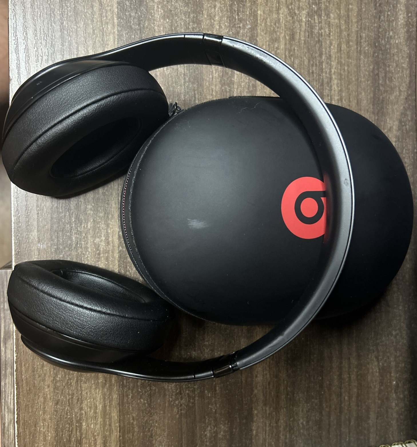 Beats Studio 3 Wireless Matte Black Headphones W/case