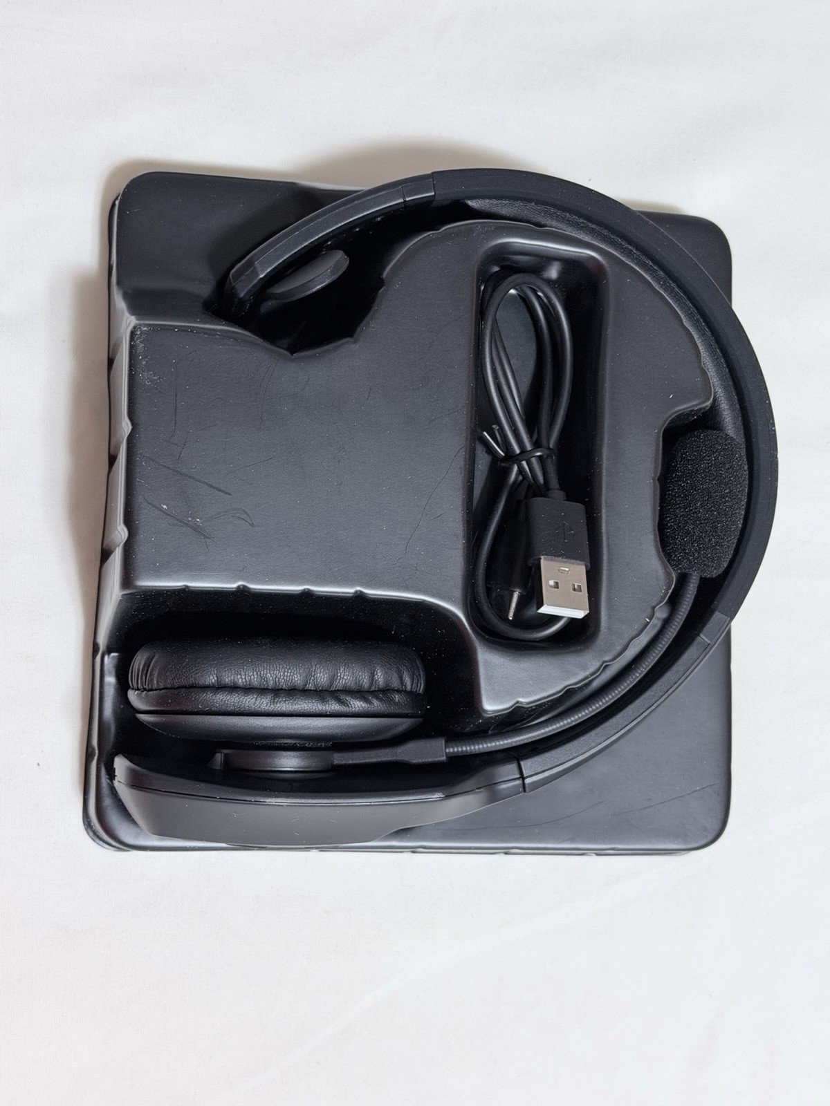 KH-23 Wireless Headphones with Directional Microphone Design New Open Box