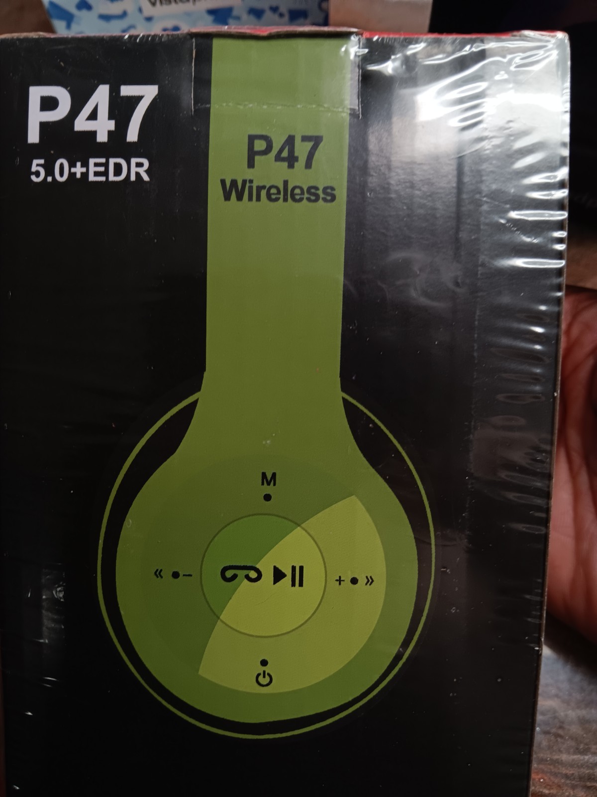 Set Of 2 P47 Wireless Bluetooth Headphones with Noise Reduction Blue Green.