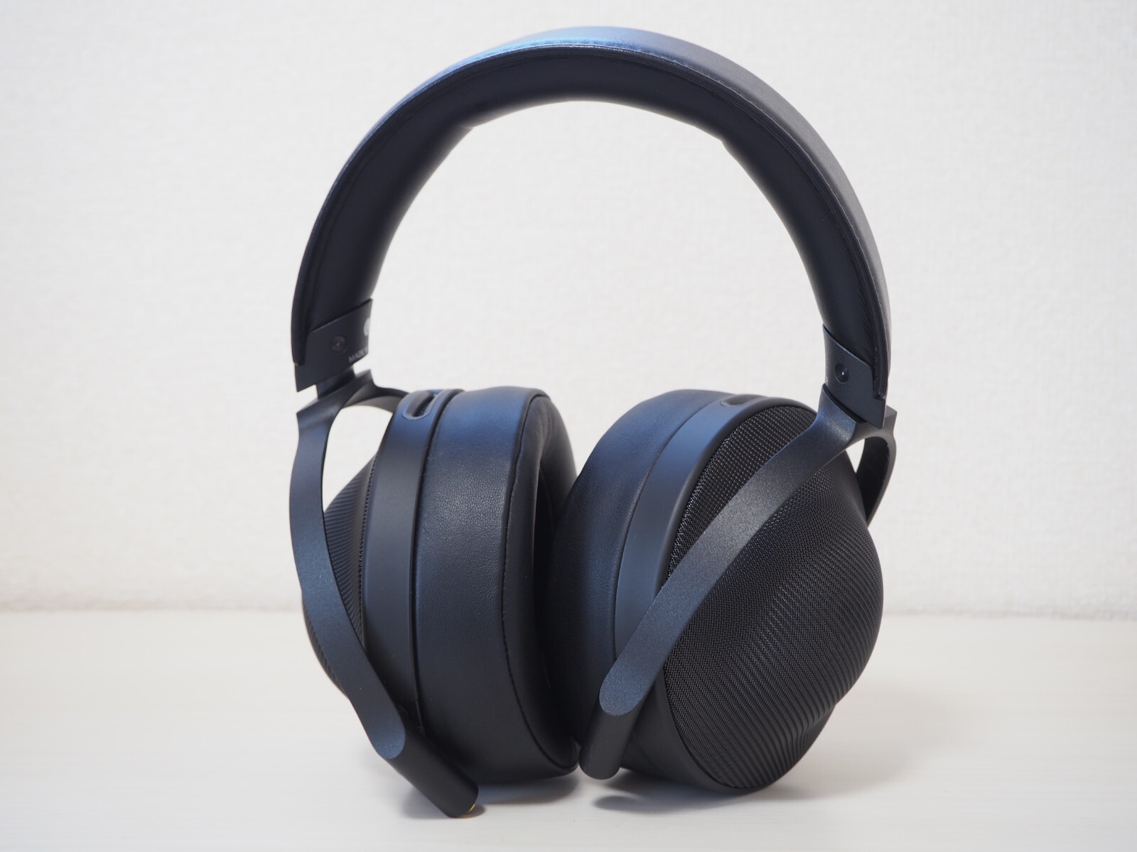 [Excellent] SONY MDR-Z1R Over-ear Stereo Headphones Japan With Cable Tested