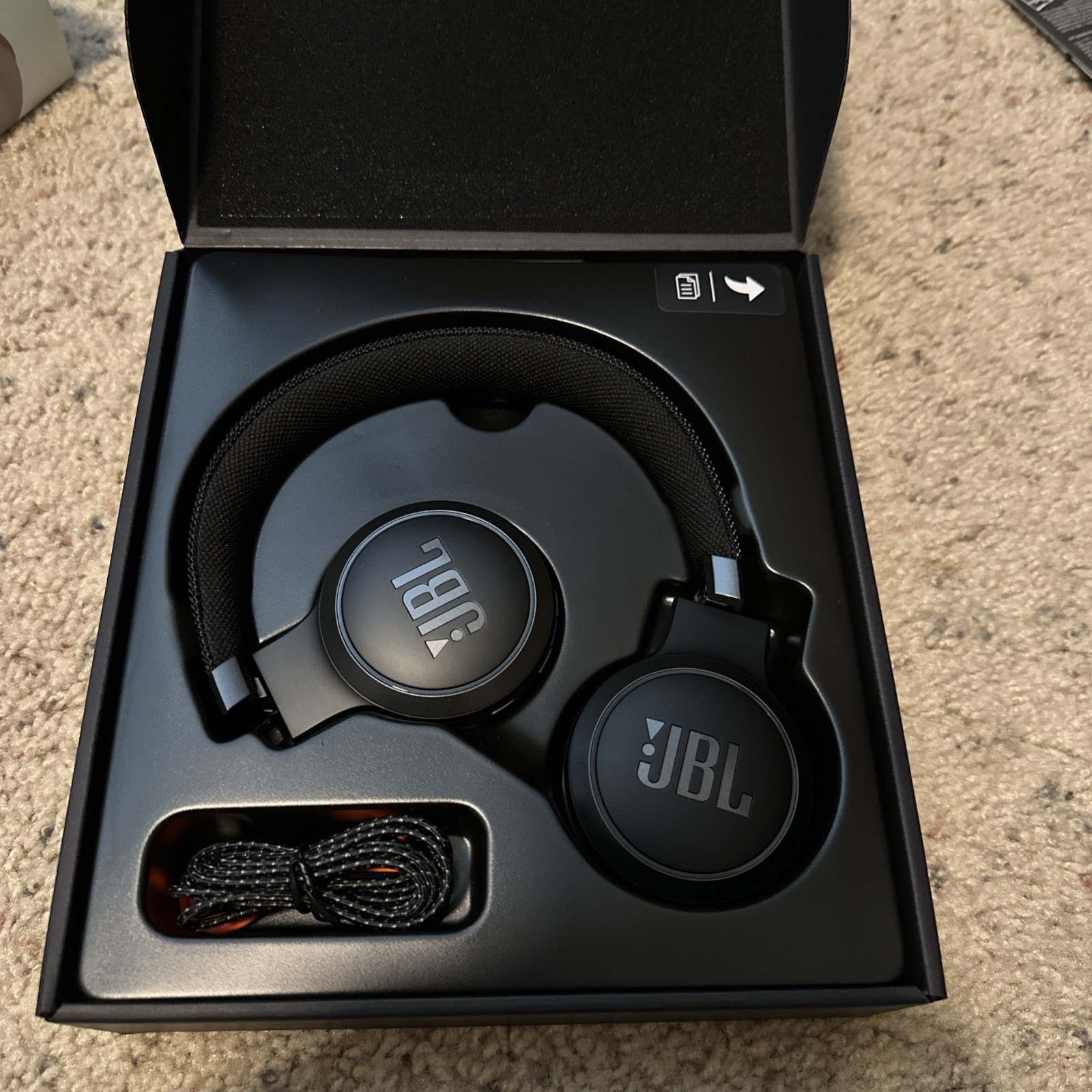 JBL Live 460NC Wireless Bluetooth Noise Cancelling On Ear Headphones Black