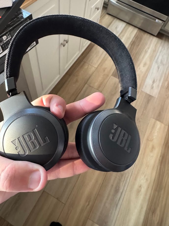 JBL by Harman Live 675NC Wireless True Adaptive Noise Cancelling Headphones- NOB