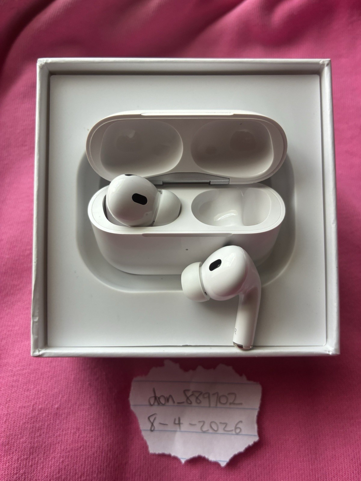 Apple AirPods Pro Wireless Bluetooth In-Ear Earbuds w/ Charging Case Box White