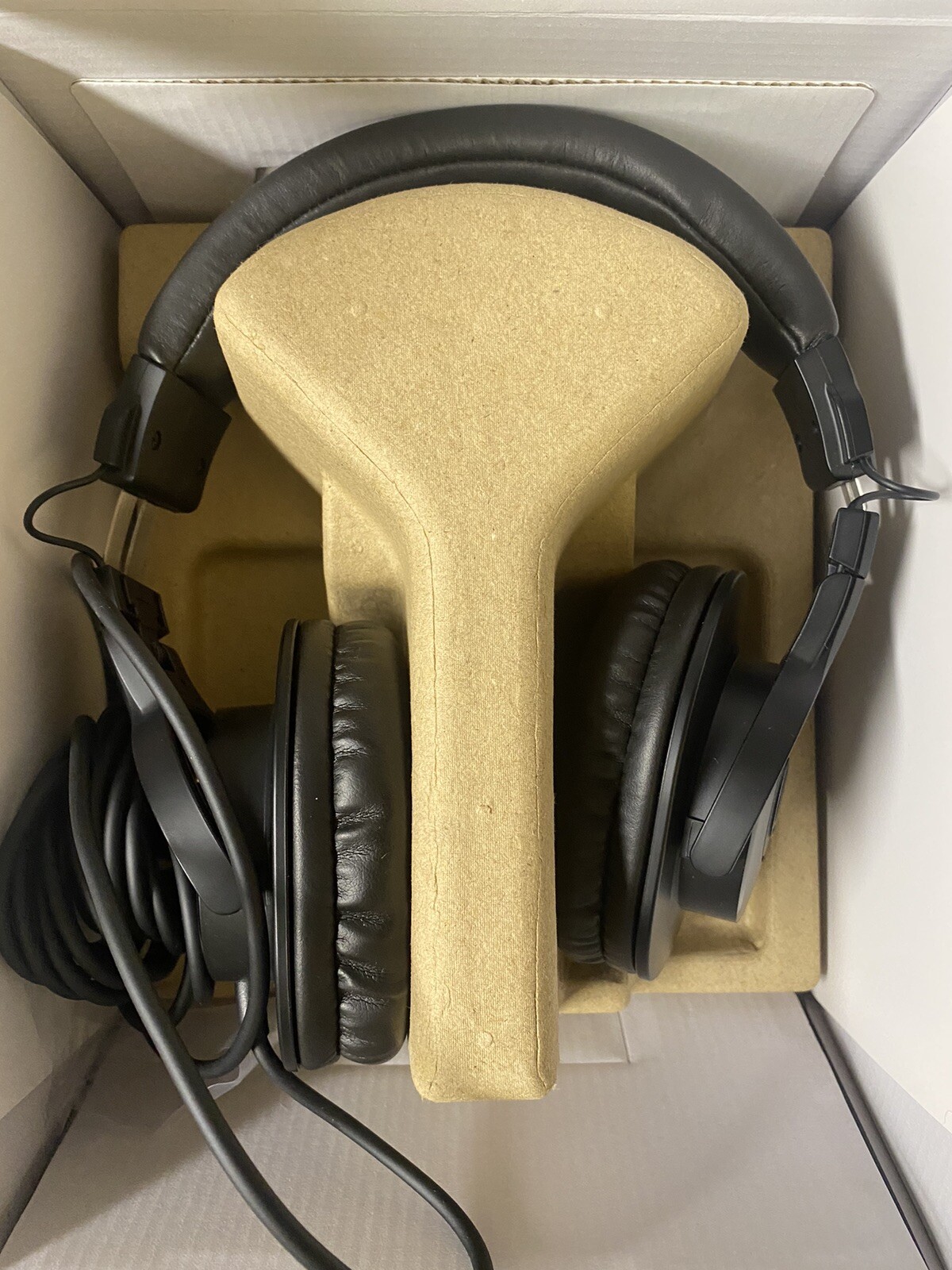 Audio Technica ATH-M30x Professional Monitor Headphones W/Jack Adapter & Pouch