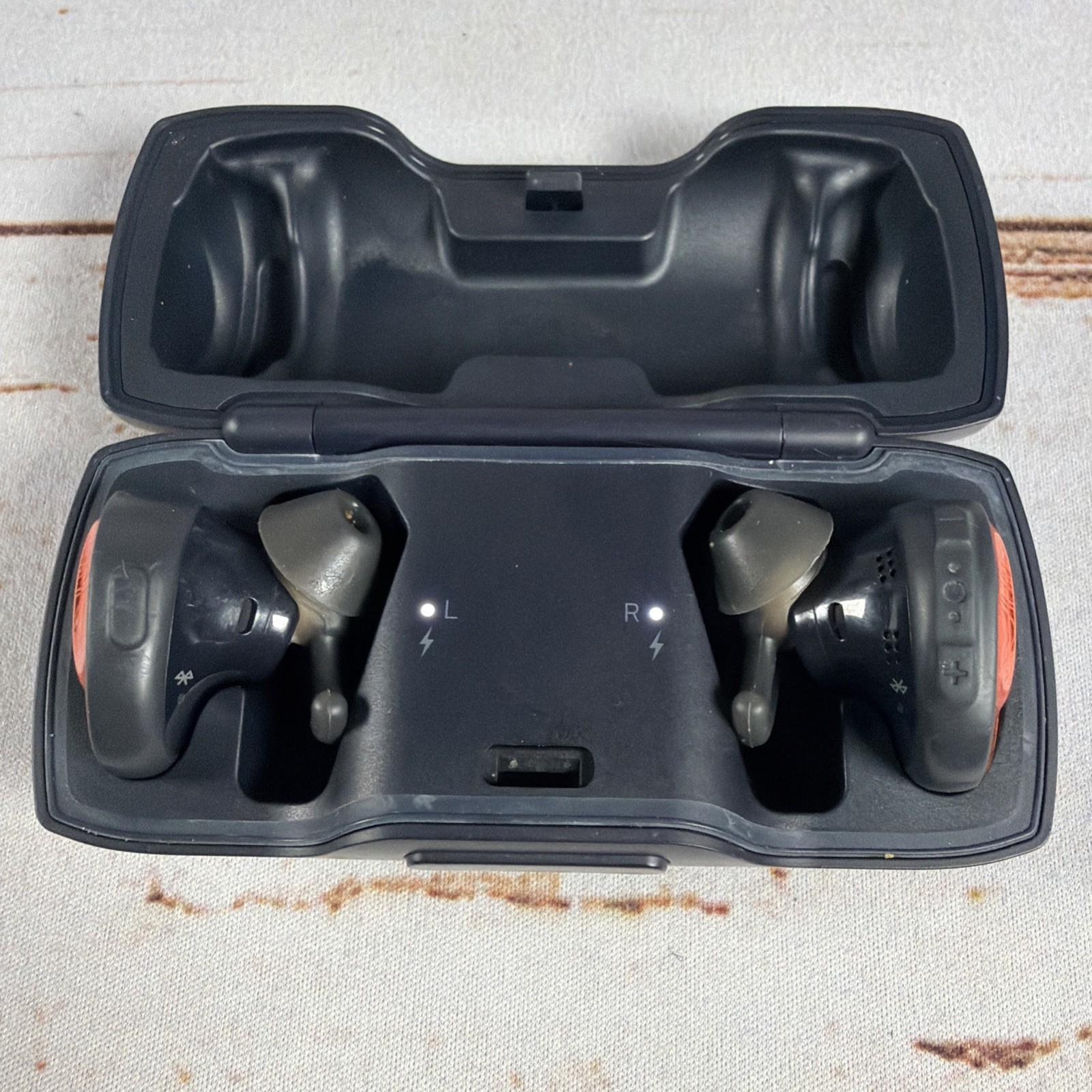 Bose SoundSport Free Truly Wireless Earbuds Black 423729 AS-IS Parts Repair