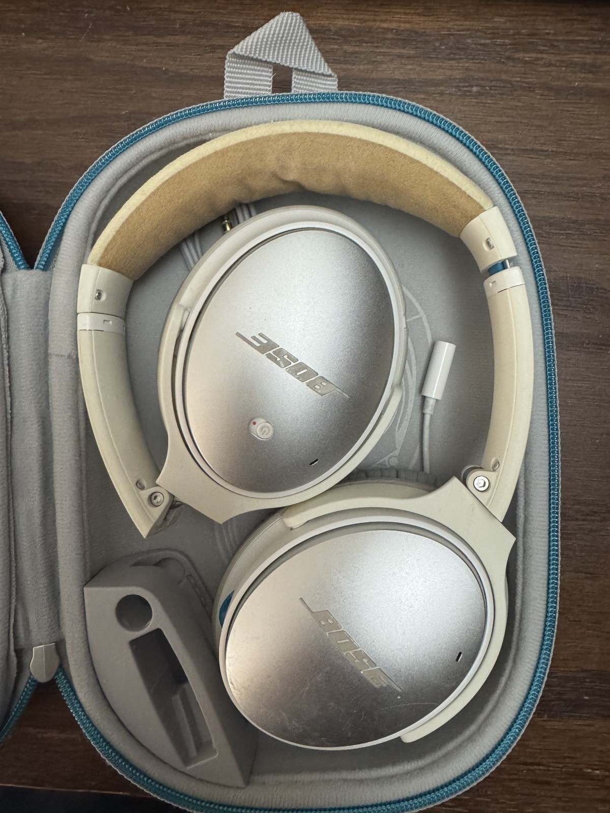 Bose QuietComfort 25 White Wireless Acoustic Noise Cancelling Headphones