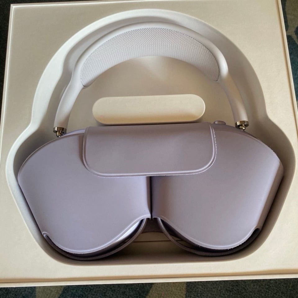 Apple AirPods Max Purple/White Wireless Over-Ear Bluetooth Headphones Case