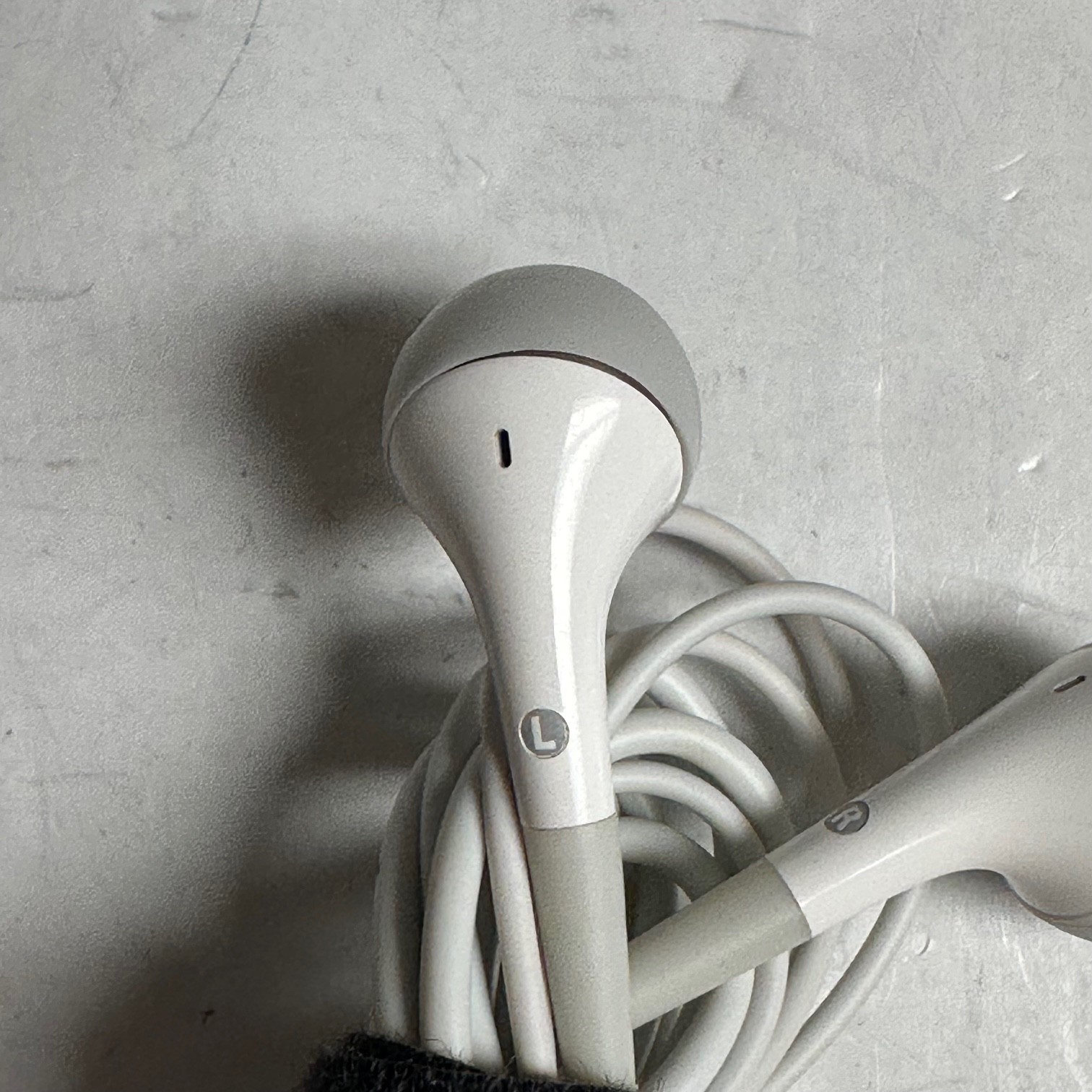 Apple iPod Remote + In-Ear Headphones 2003 2004 M9128G/A + M9394G/A