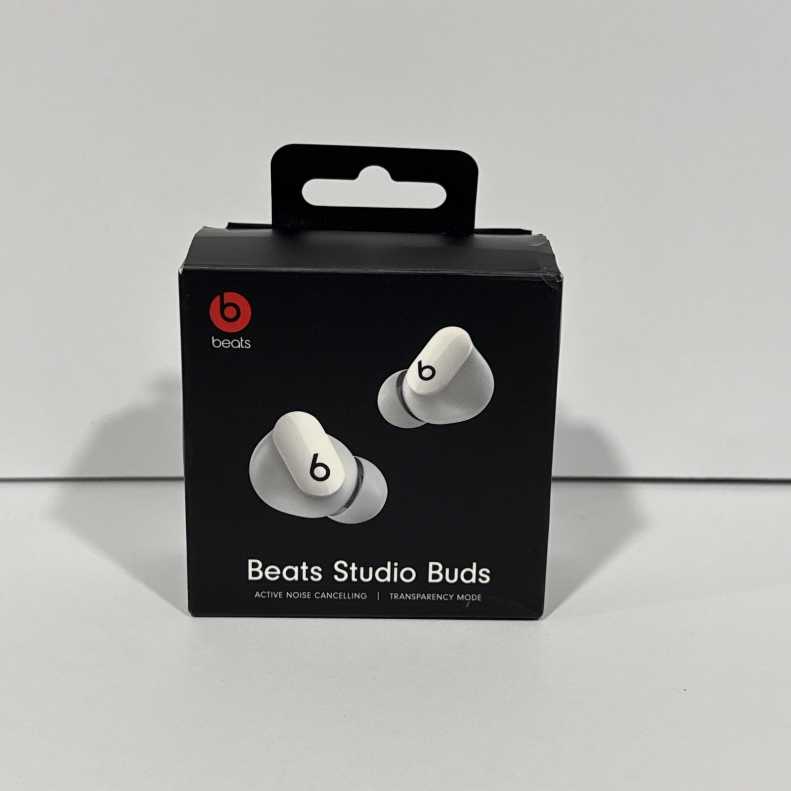 Beats Studio Buds Totally Wireless Noise Cancelling Earbuds – White (MJ4Y3LL/A)