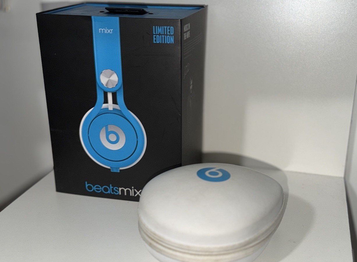 Beats Mixr Wired Headphones David Guetta Limited Edition Blue & White w/ Case