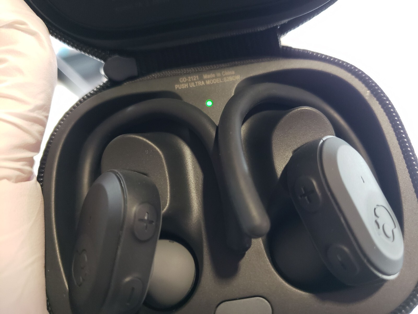 FOR PARTS – RIGHT EARBUD NOT WORKING – Skullcandy Push XT Ultra Wireless Earbuds