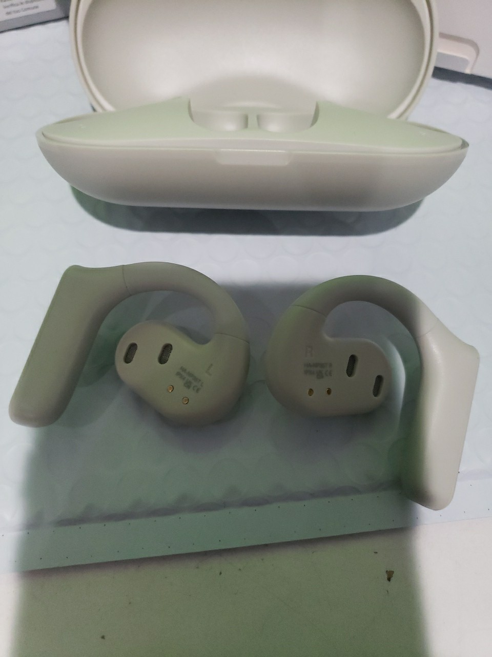 JVC Kenwood Victor HA-NP35T Wireless Earphones Bluetooth Nearphones Good Conditi