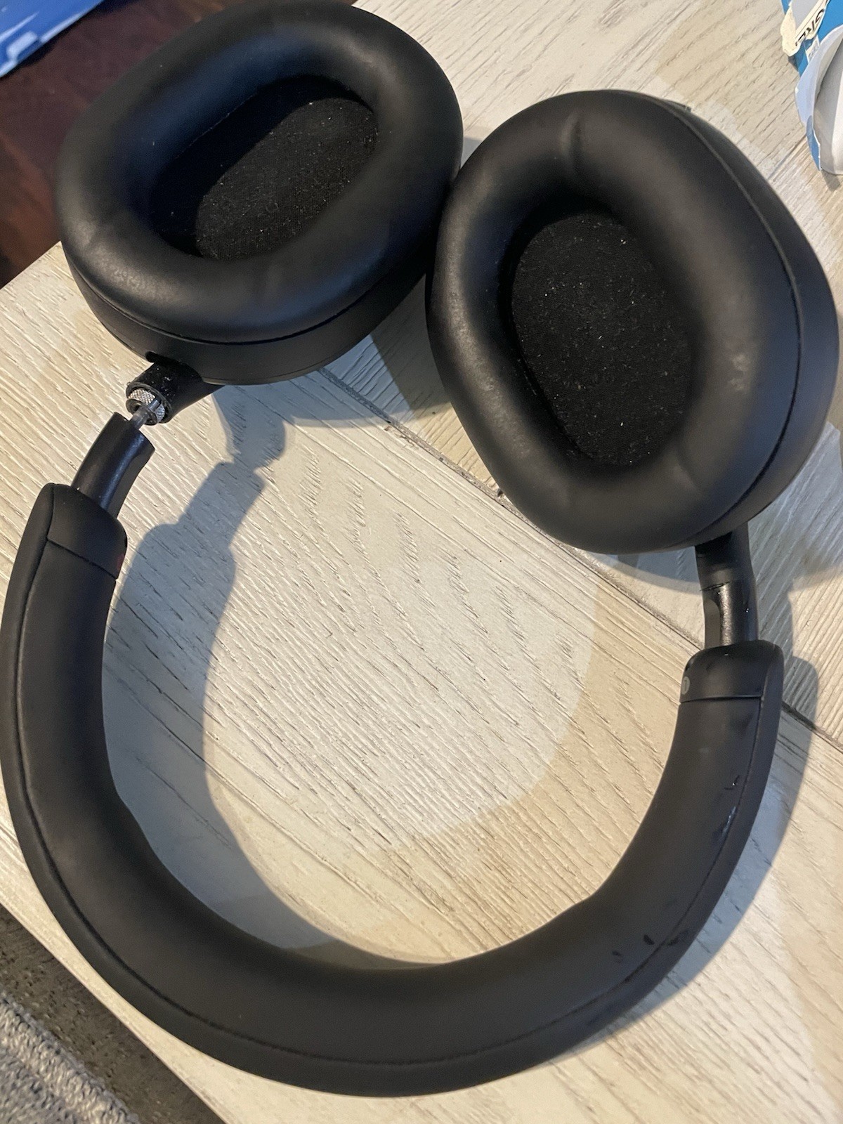 Sony WH-1000XM5 Wireless Noise Canceling Headphones – Black [READ]