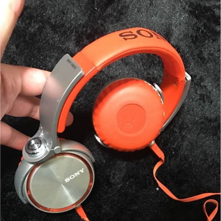 Used Sony MDR-XB610 EXTRA BASS 40mm Driver Headphones Orange Tested