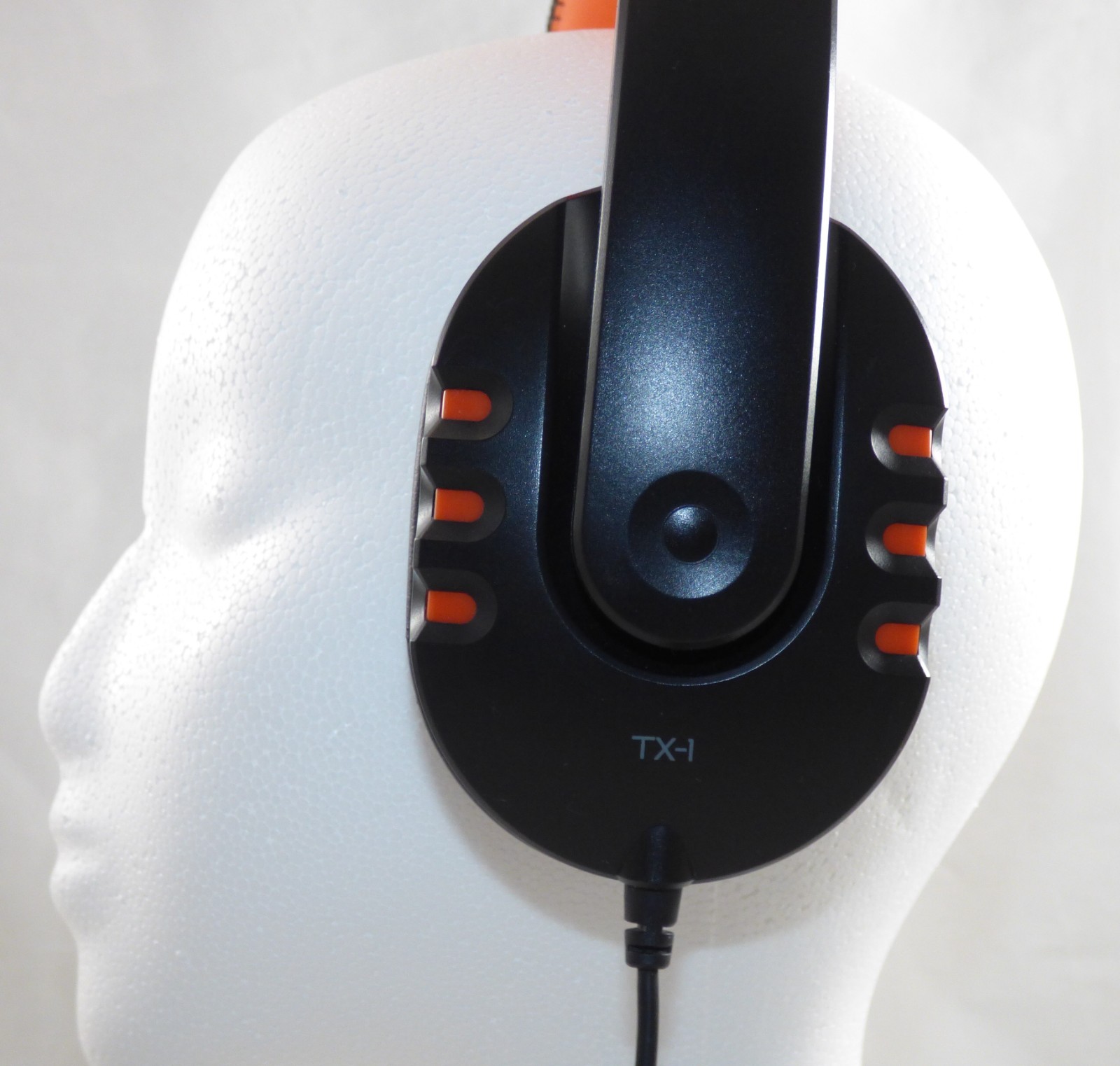 Fostex TX-1 Closed-Back Studio Headphones – Tested and Working