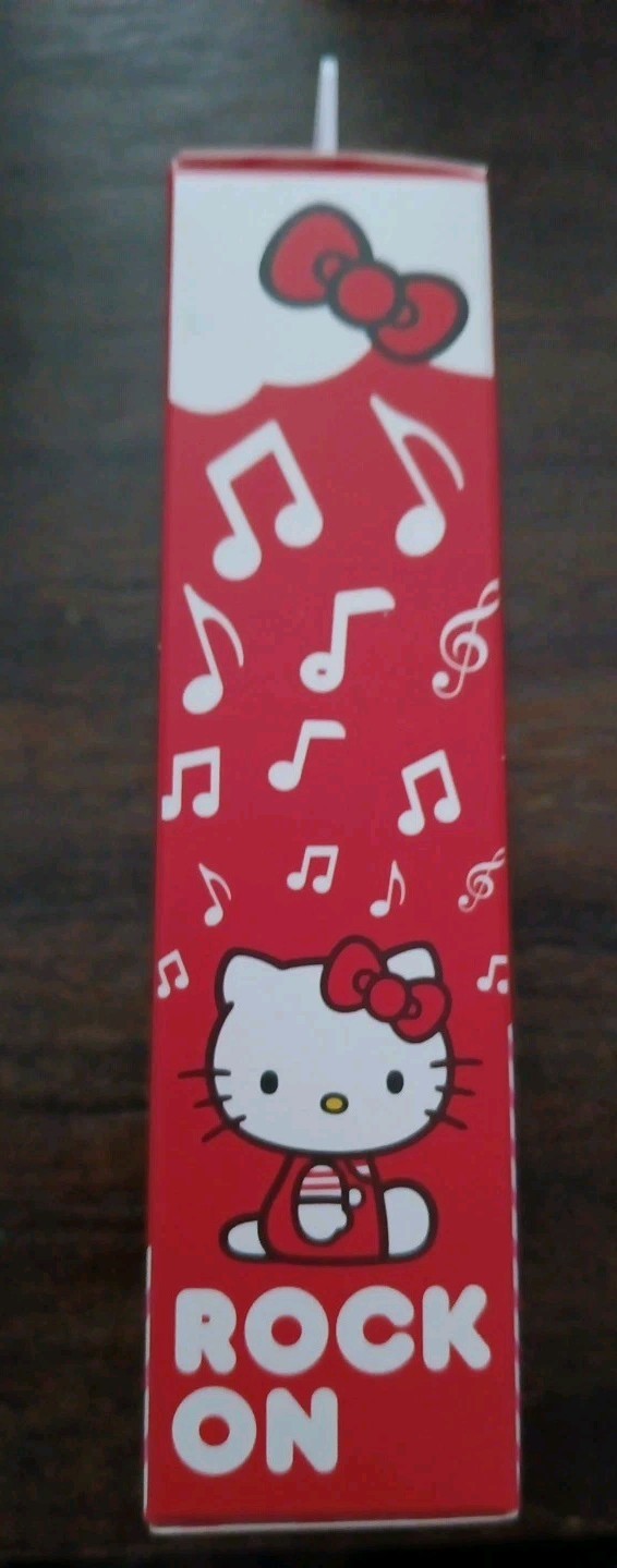 Hello Kitty Wired Earbuds w/Built-In Microphone – 3.5mm Input – New