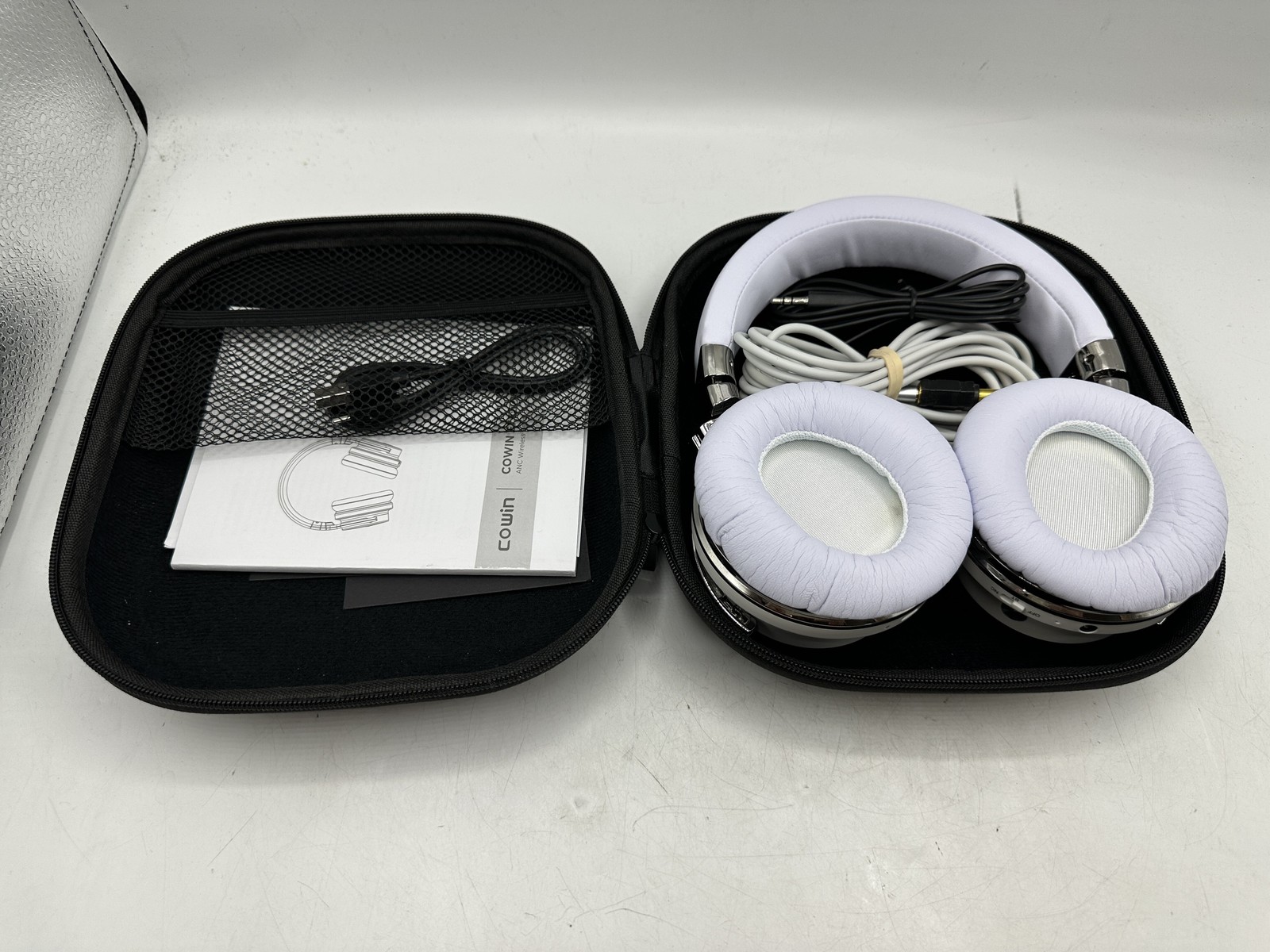 Cowin E7 Pro Wireless Active Noise Cancelling Headphones WHITE