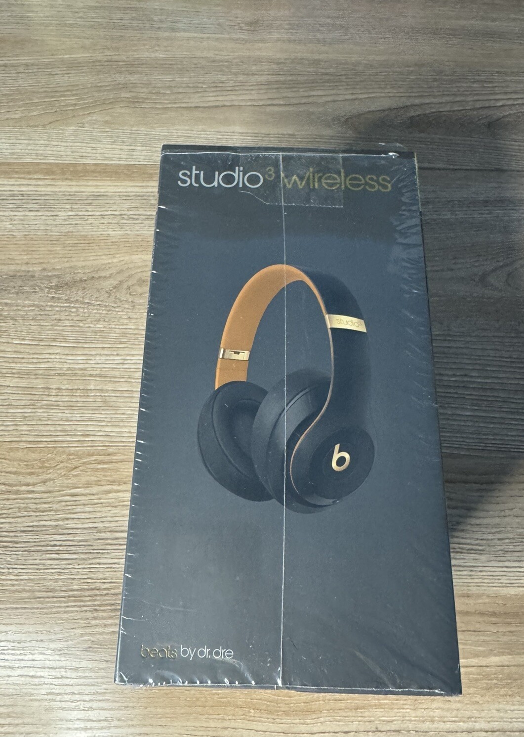 Beats Studio 3 Wireless Over-Ear Headphones, Skyline Collection- Midnight Black