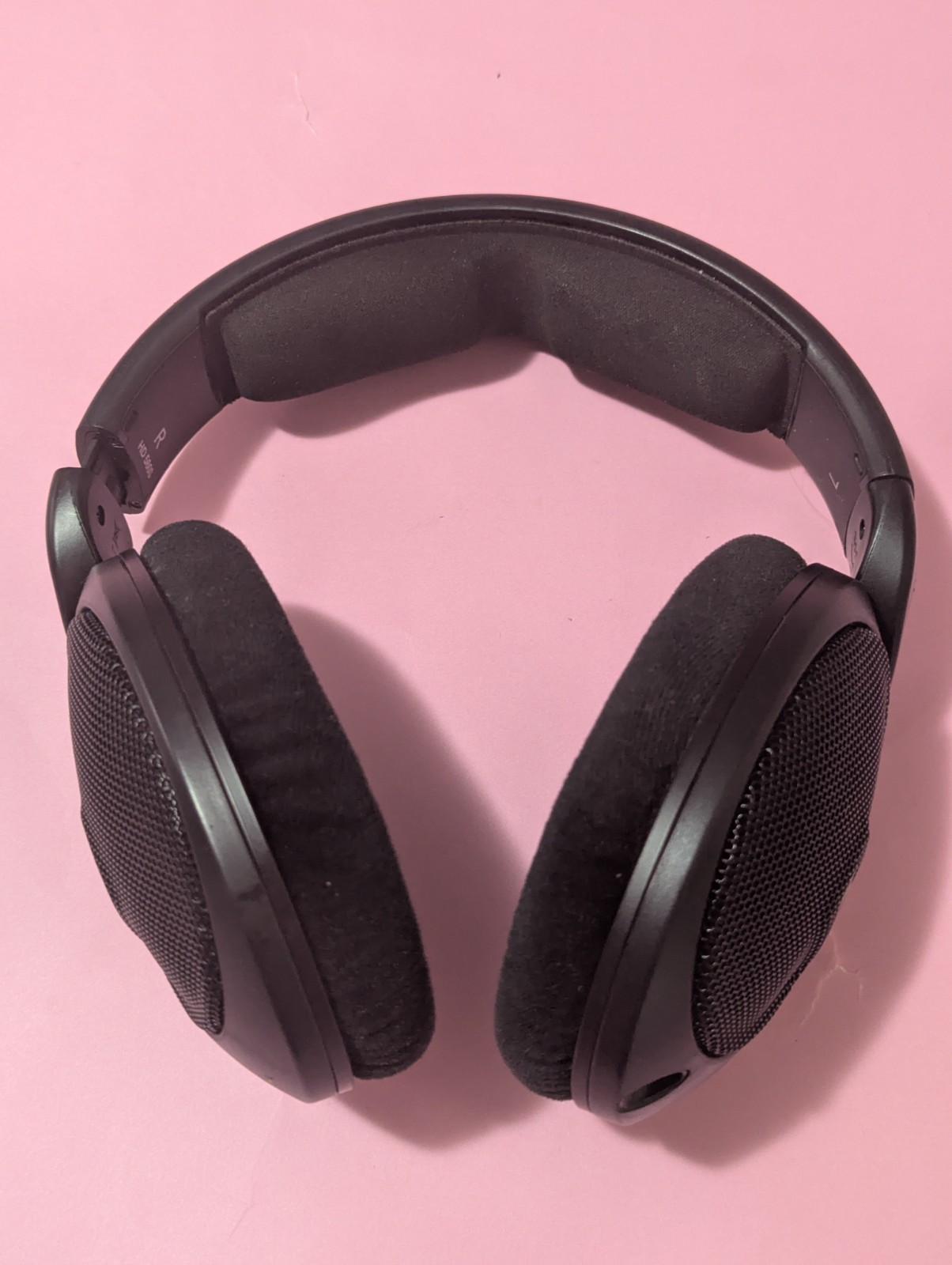 Sennheiser HD 560 S Over-The-Ear Wired Audiophile Headphones Excellent Condition