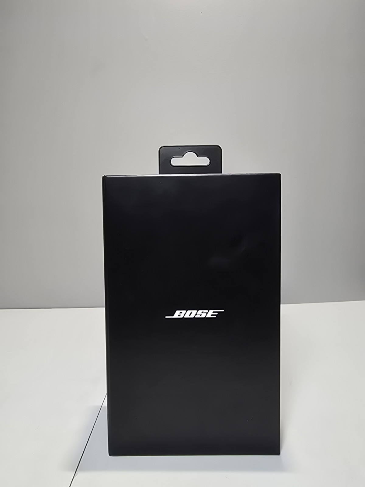 98%NEW Bose SoundSport Wired 3.5mm Jack Earbuds In-ear Headphones IOS / Android