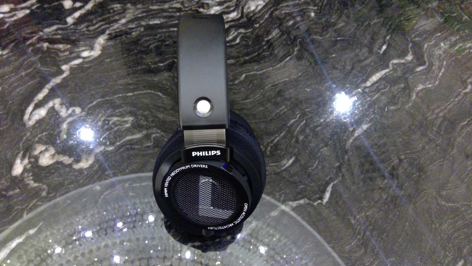 Philips SHP9500 HiFi Stereo Over-Ear Headphones – Black