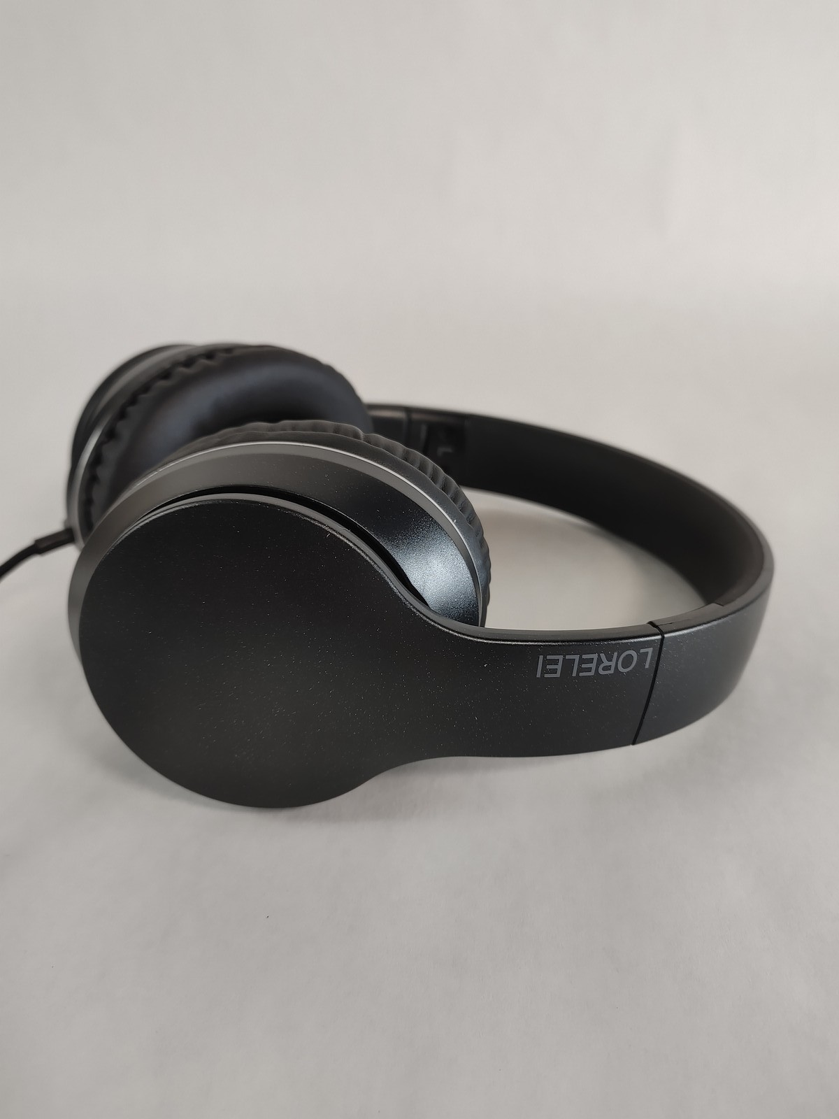 Lot of 10 New LORELEI X6 Over-Ear Headphones with Microphone, Lightweight