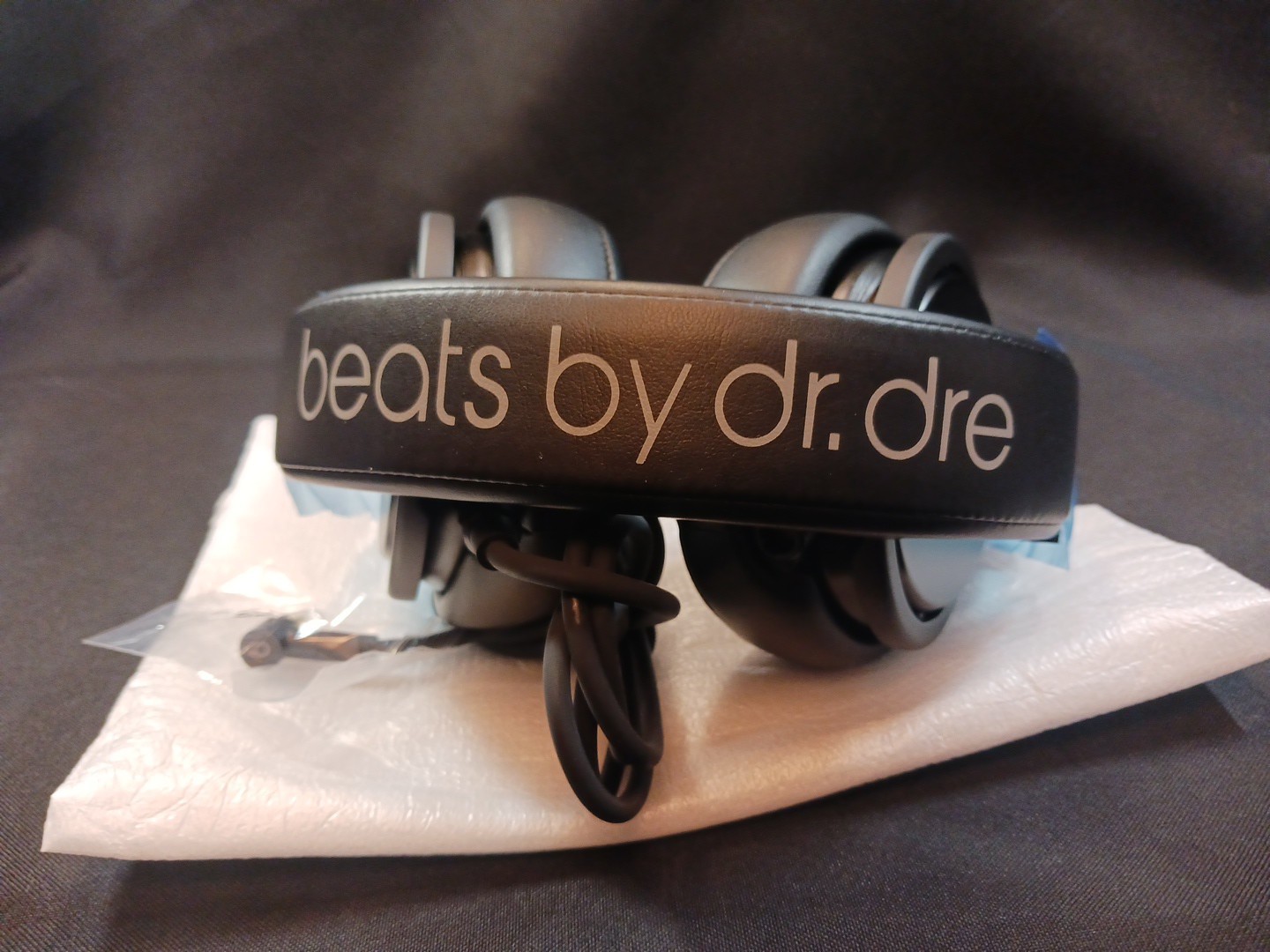 NEW Beats by Dr. Dre Pro Over the Ear Wired Headphones – Black DEMO Discontinued