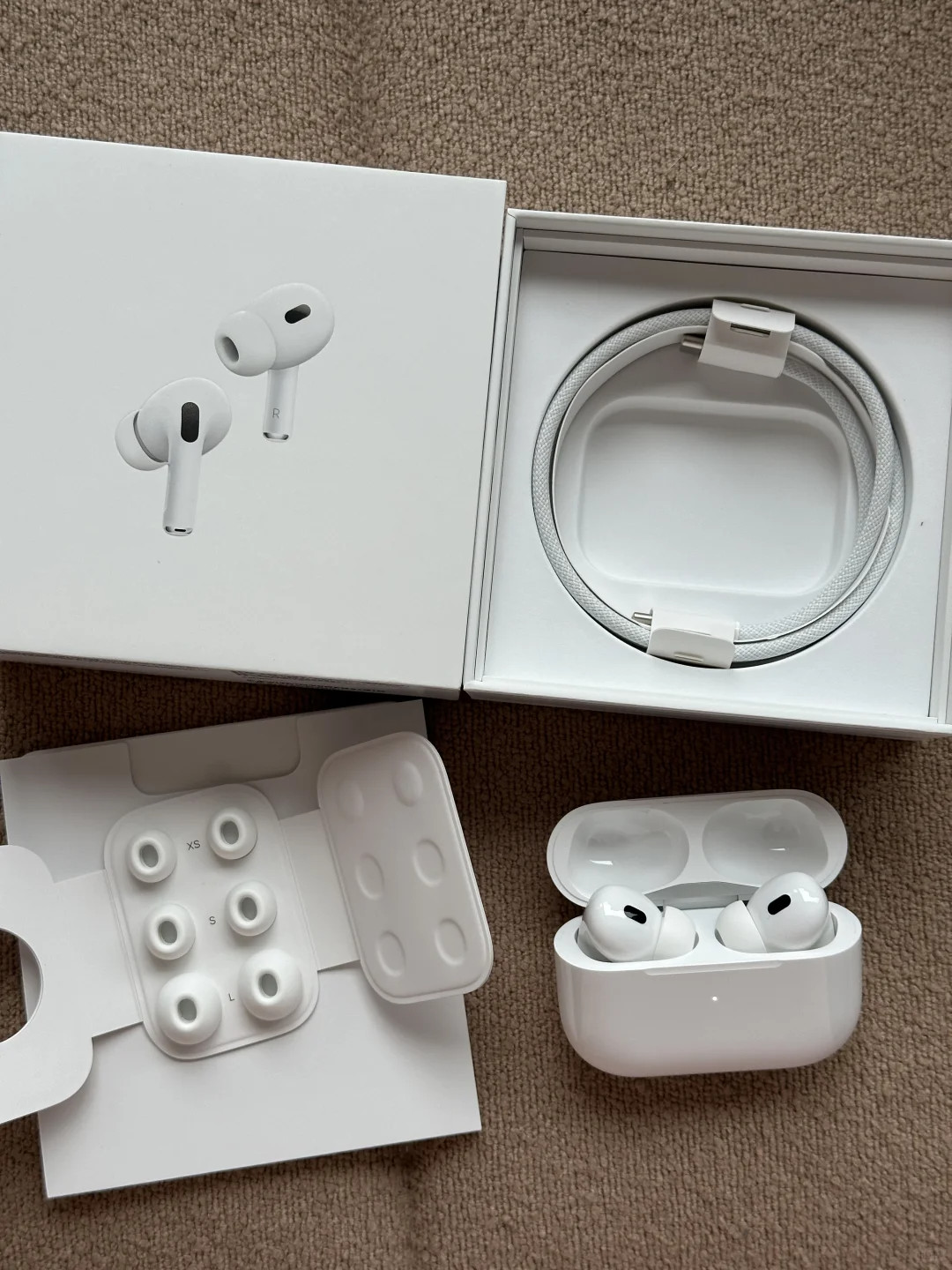 Apple Pro 2nd Generation Earbuds Earphones with MagSafe Charging Case Full Set-