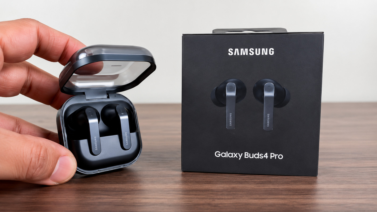 Samsung Galaxy Buds4 Pro True Wireless Earbuds with Charging Case Black.