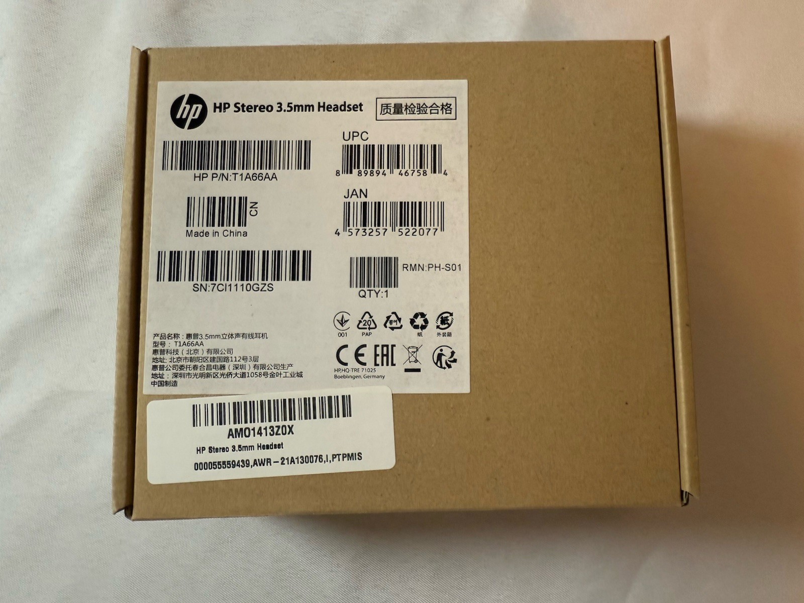HP STEREO HEADPHONES 3.5mm 1/8″ Plug HEADPHONE Headset T1A66AA