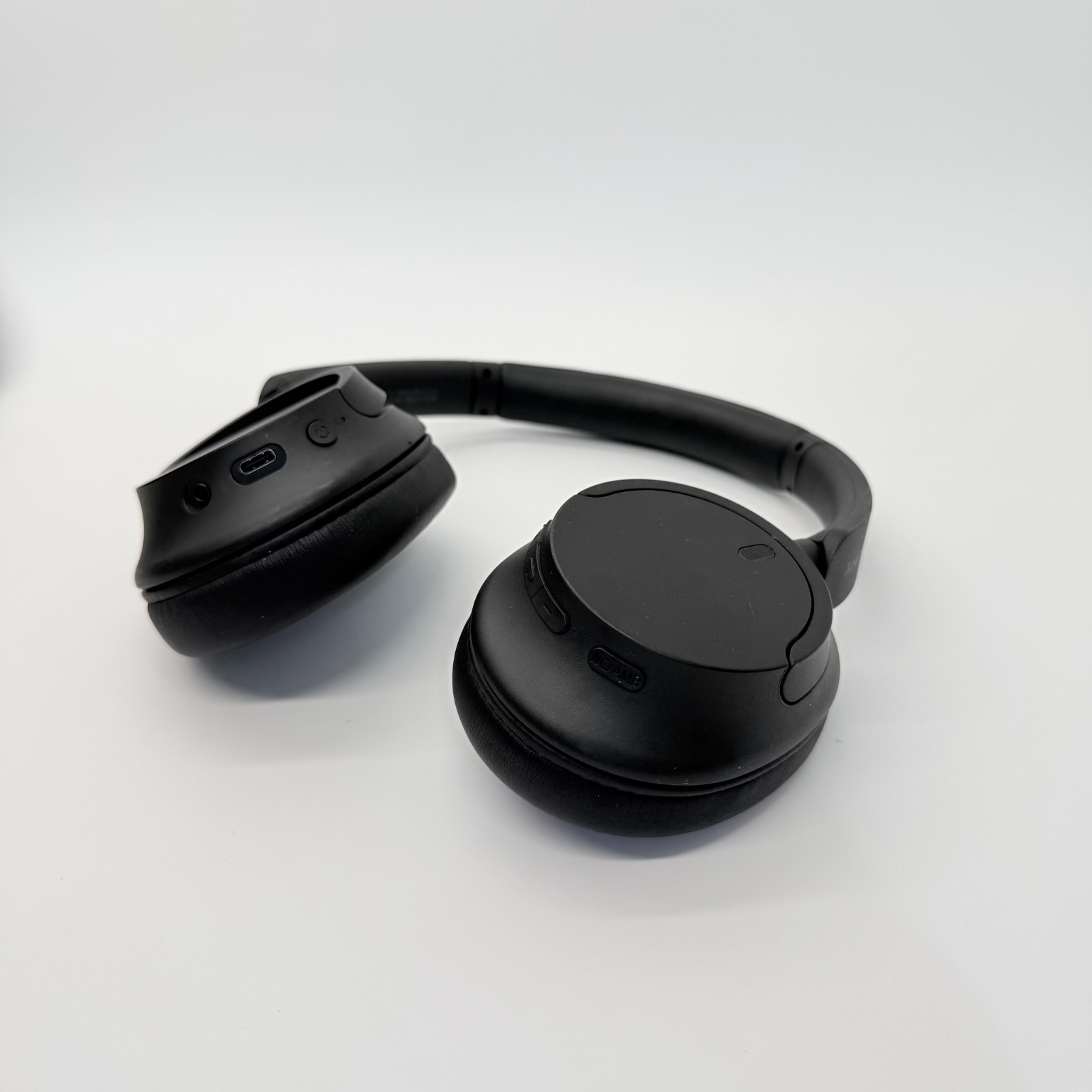 Sony WH-CH720N/B Noise Canceling Wireless Headphones WHCH720N – Black