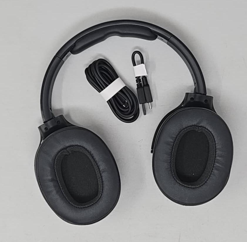 Skullcandy Hesh Evo Wireless Bluetooth Over-Ear Headphones – Black – Excellent